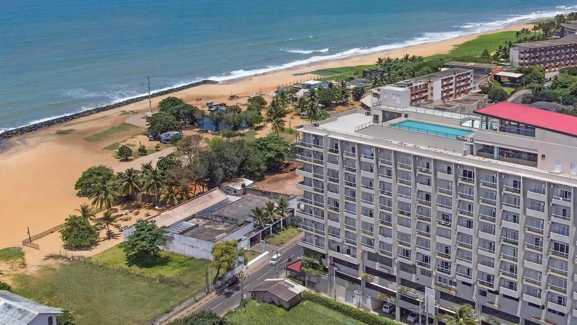 Negombo Ocean Breeze Apartments