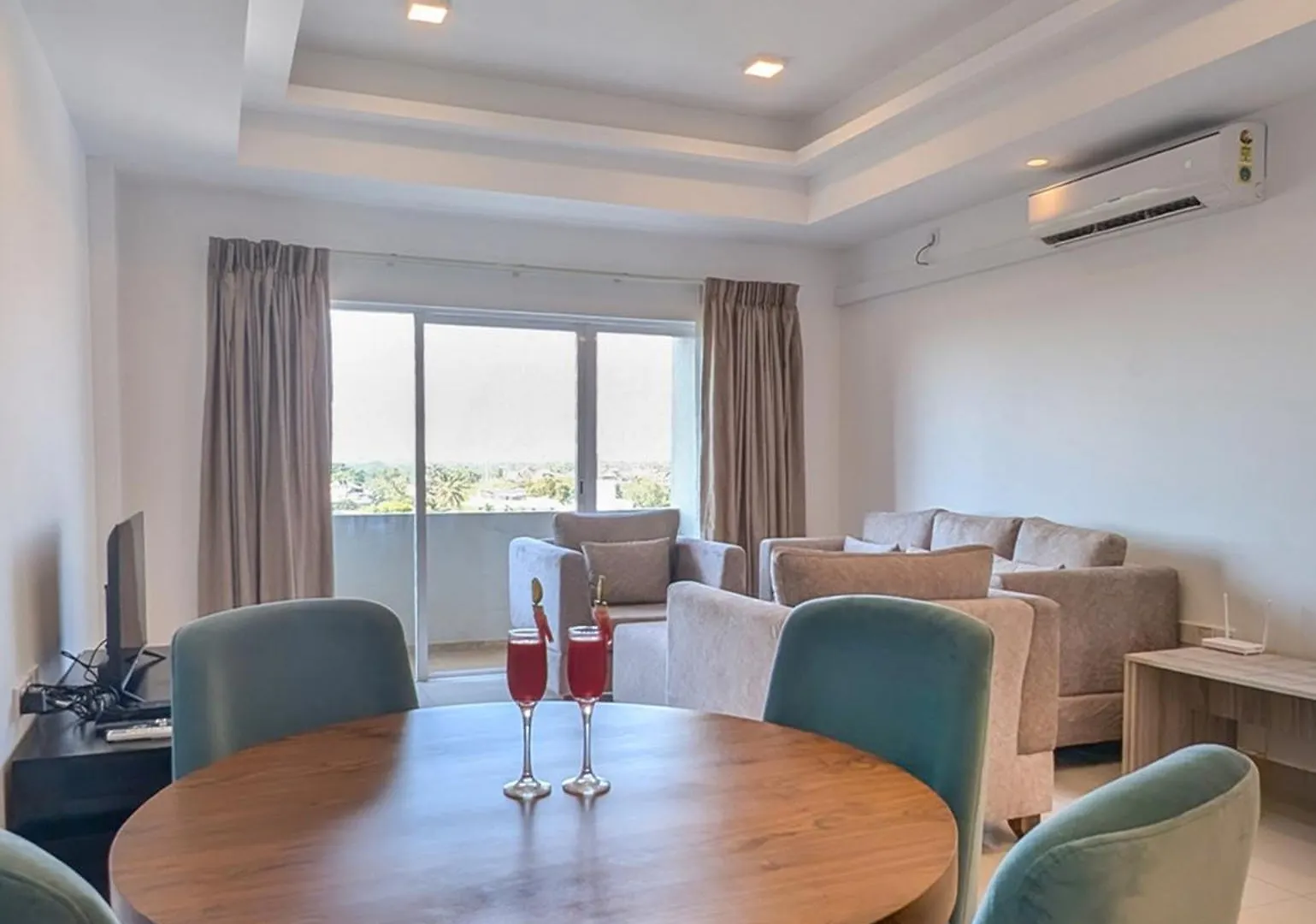 Negombo Ocean Breeze Apartments Sri Lanka