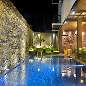 4* 酒店 Belmont Boutique